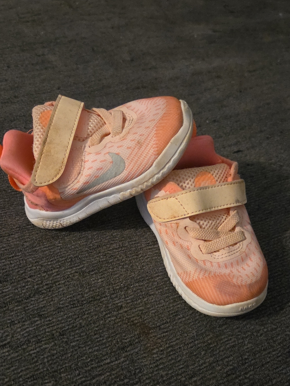 Kids Nike Sneakers with Hook-and-Loop Strap